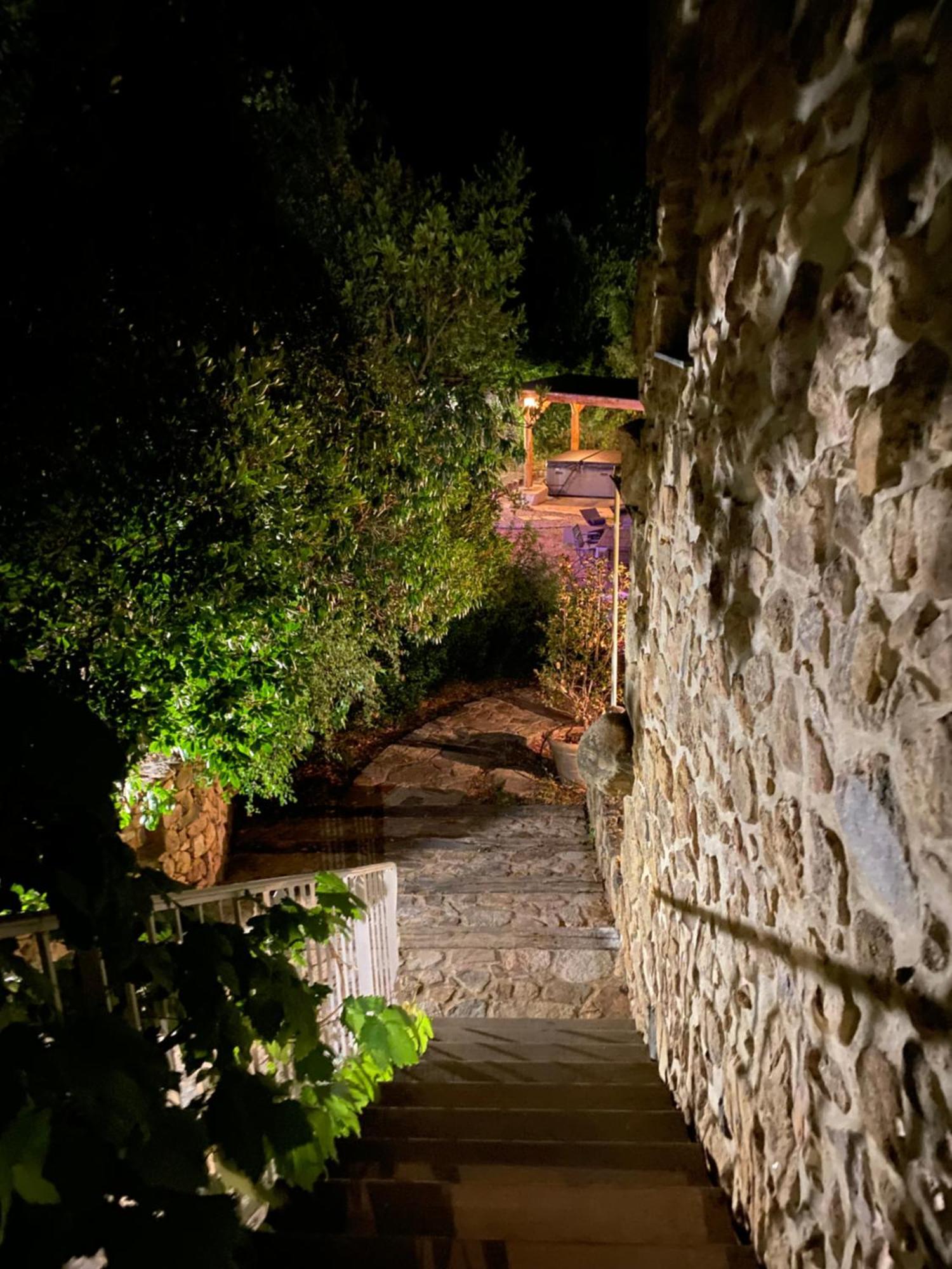 Entre Mer & Maquis, L'Ame De La Corse En Gites De Charme Avec Jacuzzi, Proche Ajaccio Peri Εξωτερικό φωτογραφία